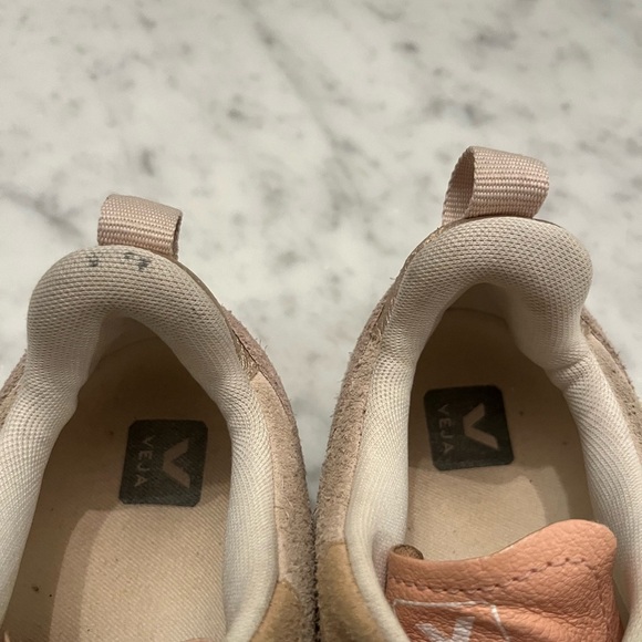 KIDS VEJA SNEAKERS - Picture 3 of 10